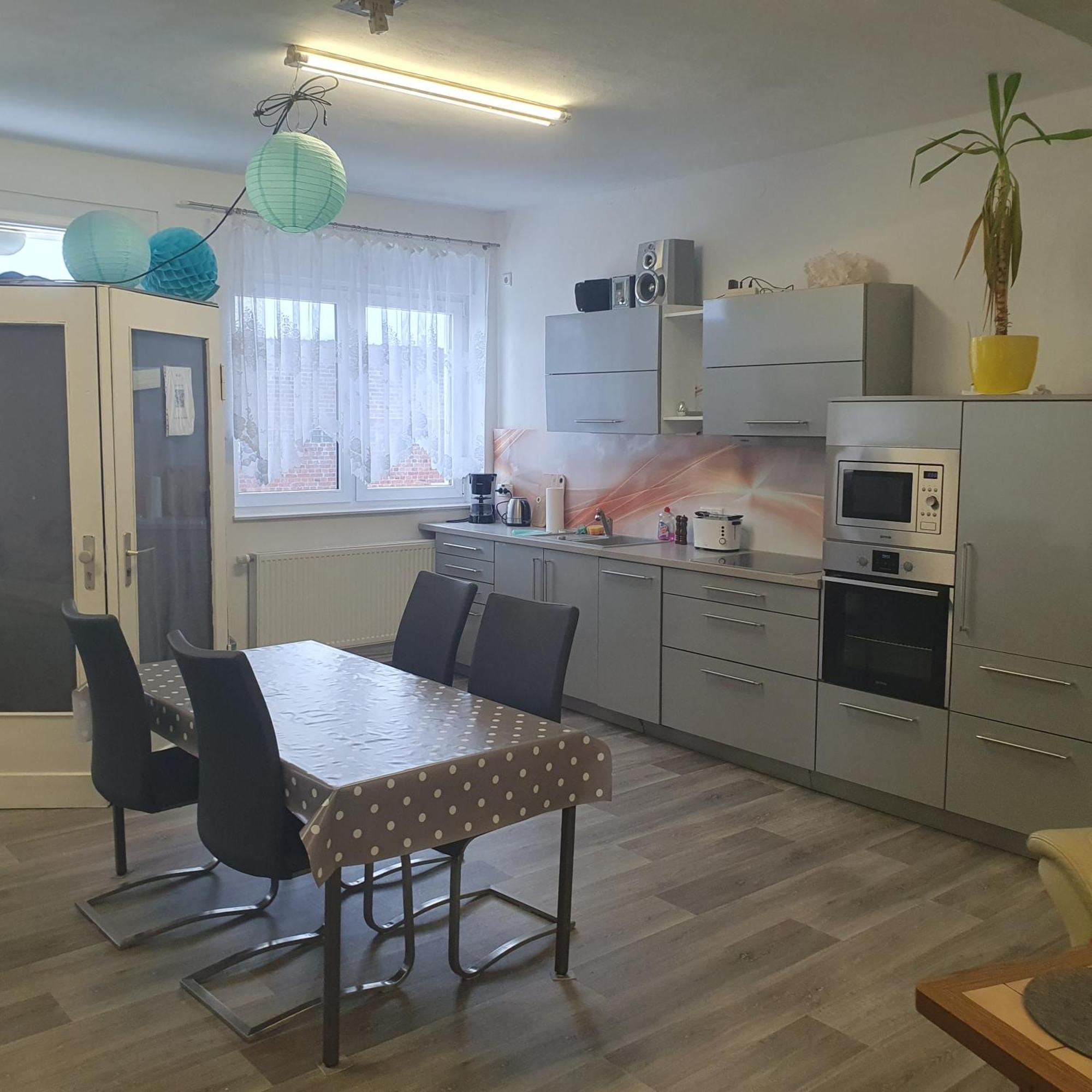 Einraum-Ferienwohnung 46m2 Eisenhüttenstadt-Diehlo Exterior foto